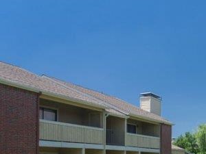 Springfield Apartment Homes Mesquite, TX Professional Landscaping